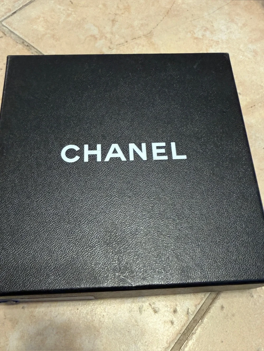 CHANEL authentic long
